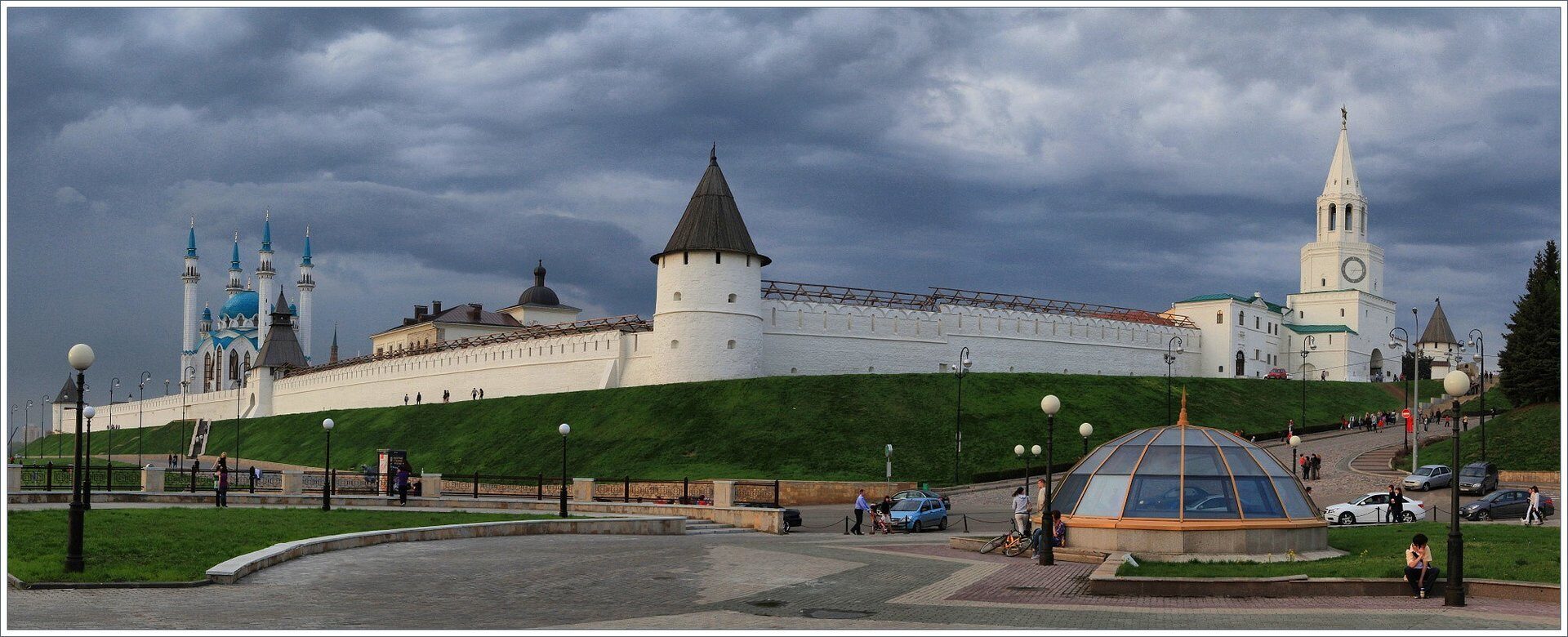 Казань фото 18. Казанский Кремль 1972 год. Казанский Кремль 1990. Казанский Кремль Казань спуск. Охрана Казанского Кремля.